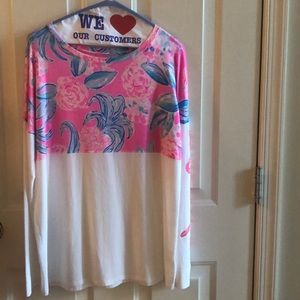 Lilly Pulitzer finn tee size small